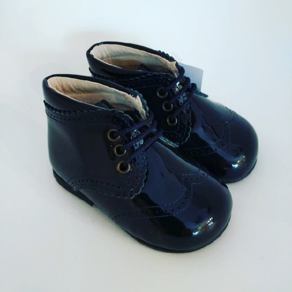 Leather european brogue boots